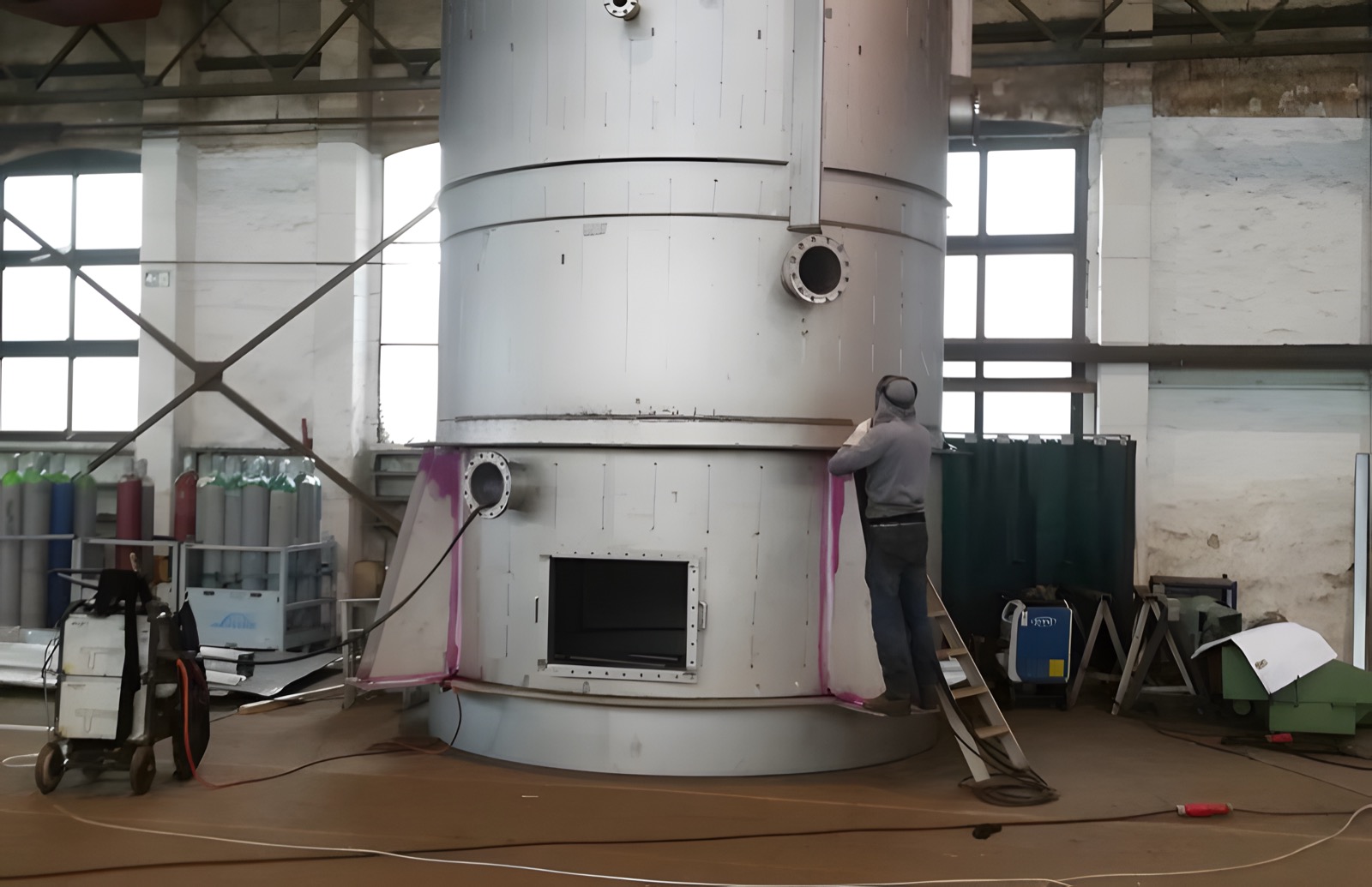 Zbiornik ciśnieniowy ze stali nierdzewnej